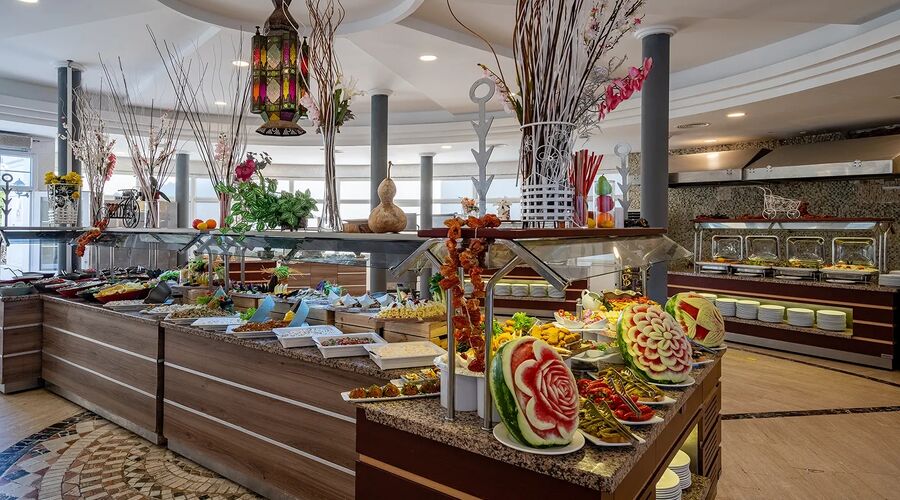 Golden Beach Resort & Spa  4*