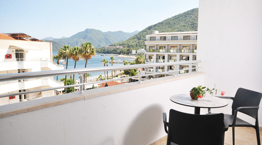 My Dream Hotel  4*