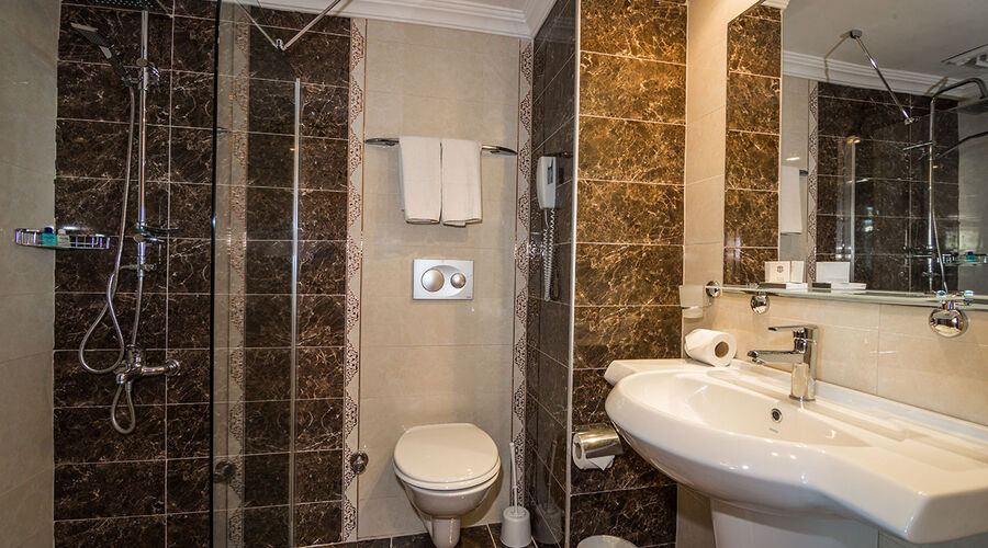 L'etoile Beach Hotel 4*
