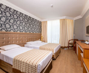 L'etoile Beach Hotel 4*