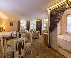 L'etoile Beach Hotel 4*