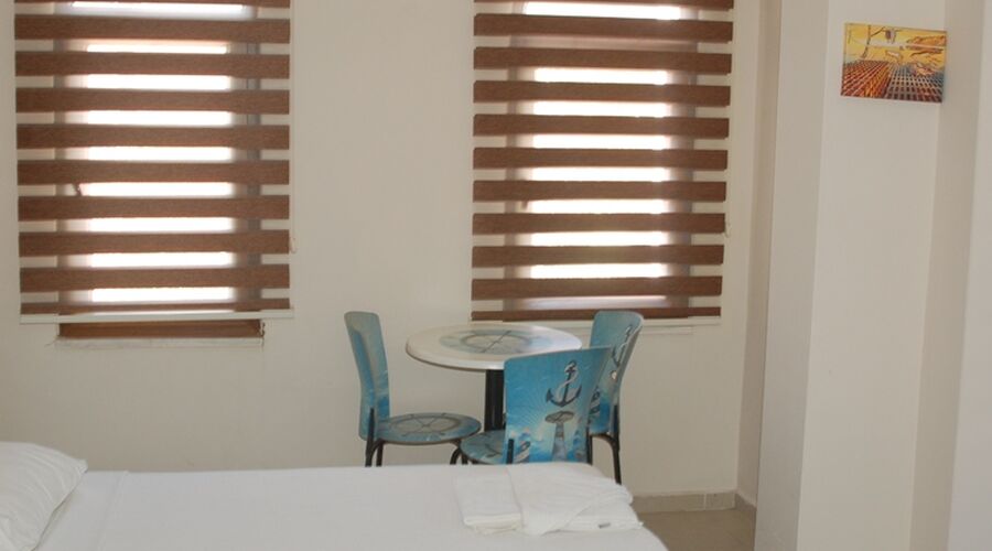 Astoria Life Hotel 3*