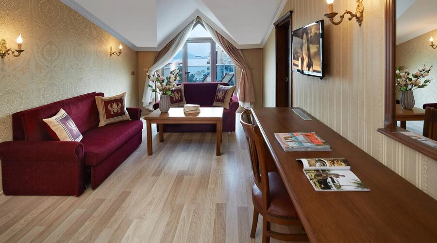 Emre Hotel 4*