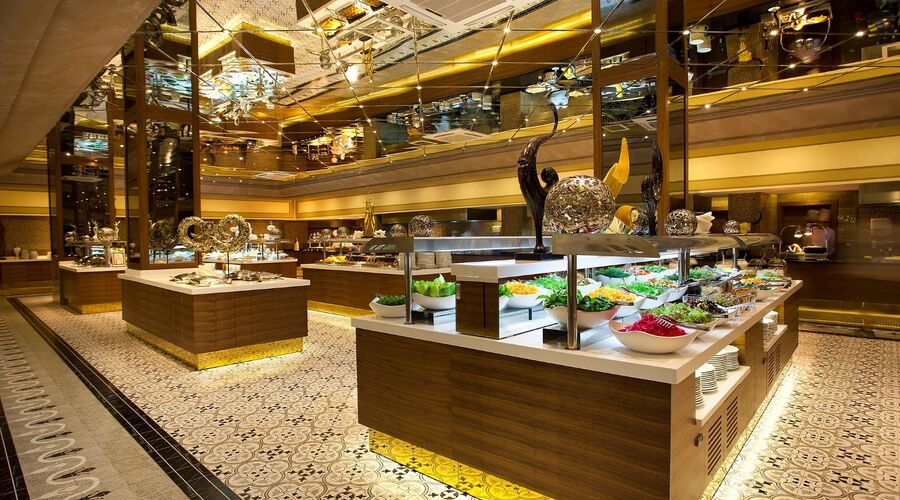 Royal Holiday Palace  5*