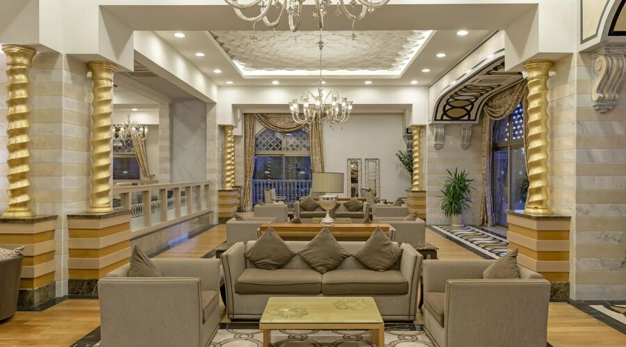 Royal Holiday Palace  5*