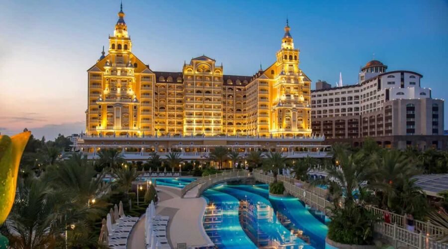 Royal Holiday Palace  5*