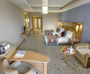 Royal Holiday Palace  5*