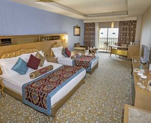 Royal Holiday Palace  5*