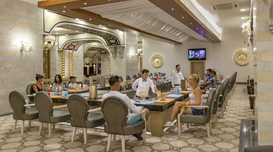 Royal Holiday Palace  5*