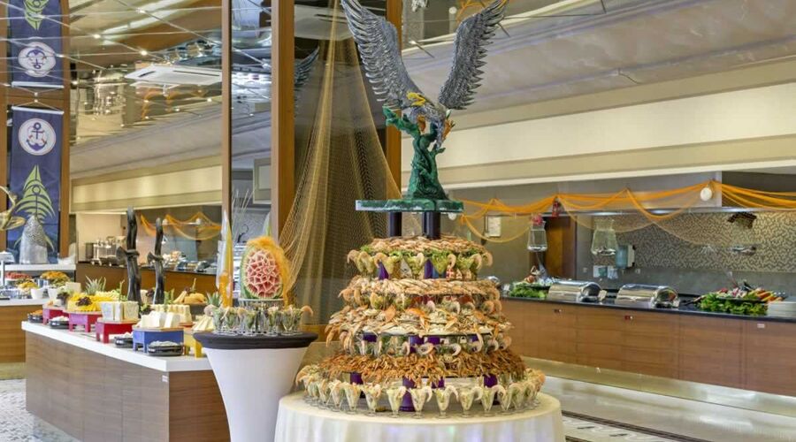 Royal Holiday Palace  5*