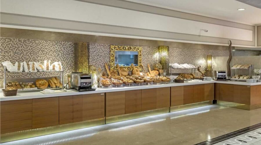 Royal Holiday Palace  5*