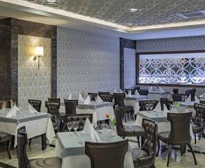 Royal Holiday Palace  5*