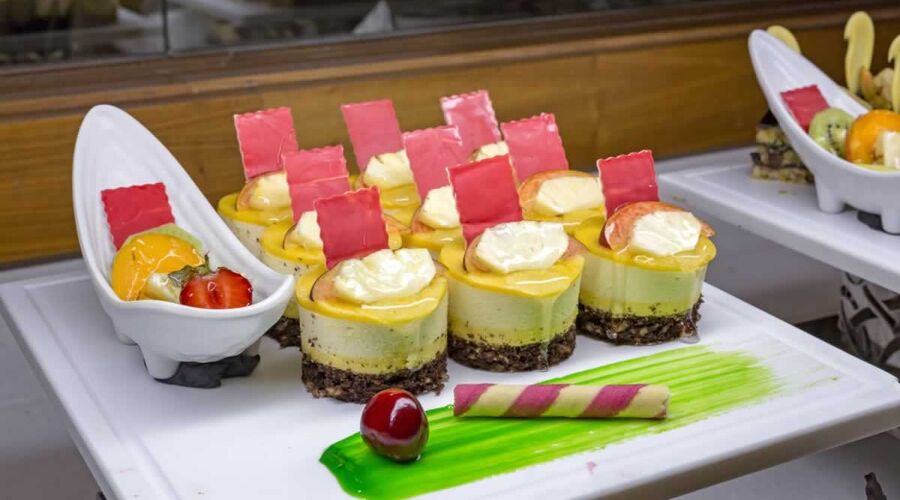Royal Holiday Palace  5*