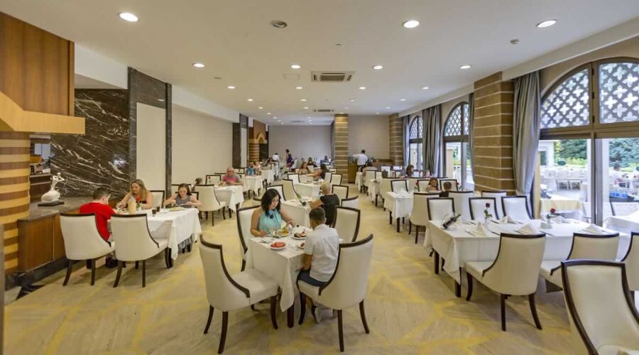 Royal Holiday Palace  5*