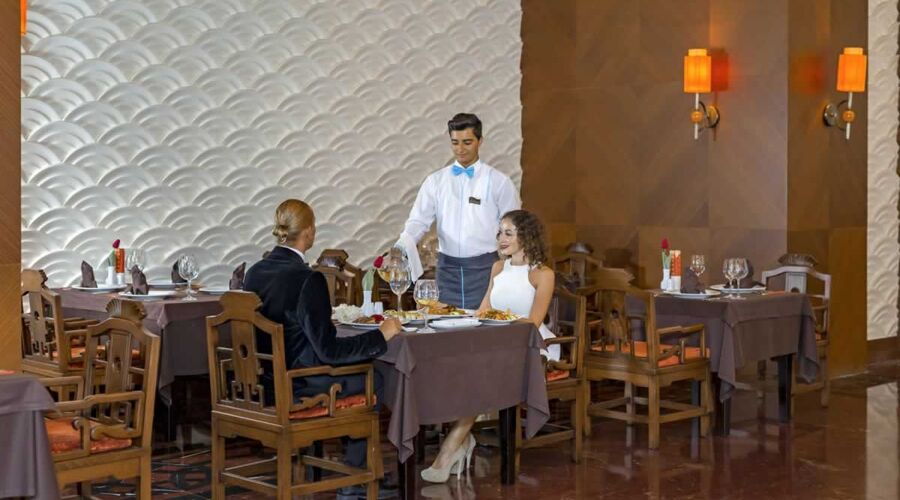 Royal Holiday Palace  5*