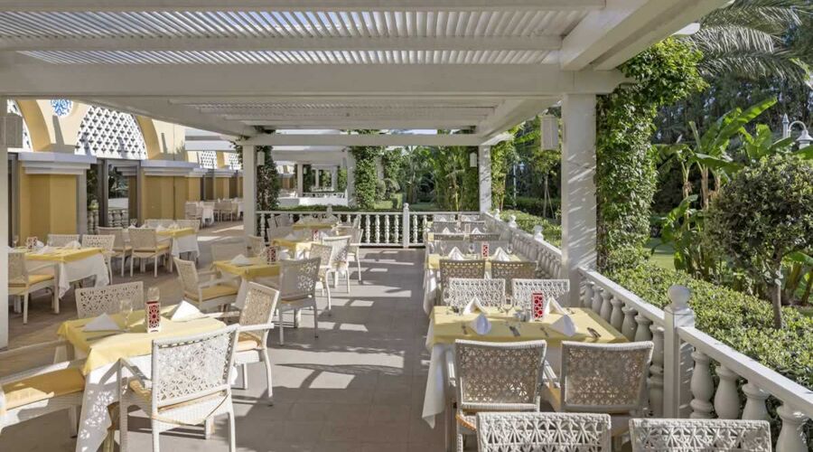 Royal Holiday Palace  5*
