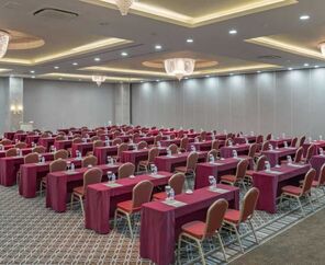 Royal Holiday Palace  5*