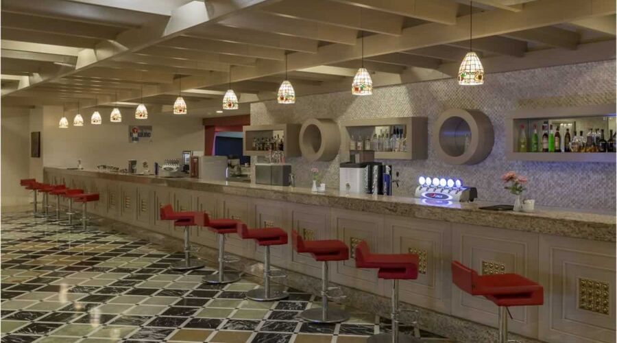 Royal Alhambra Palace 5*