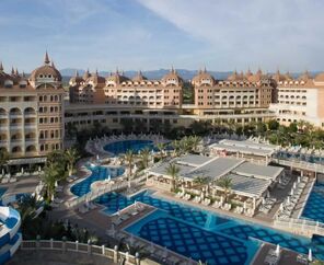 Royal Alhambra Palace 5*