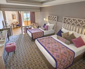 Royal Alhambra Palace 5*