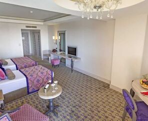 Royal Alhambra Palace 5*