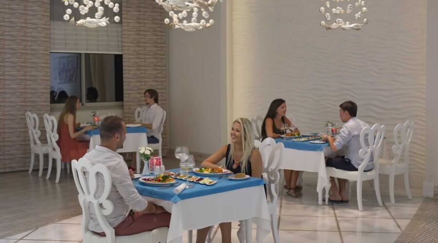 Royal Alhambra Palace 5*