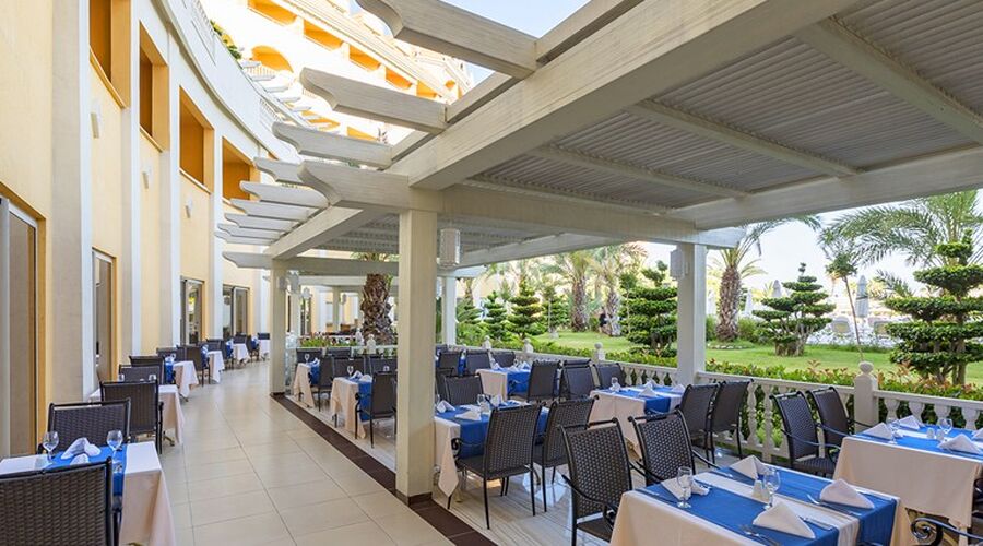 Royal Alhambra Palace 5*