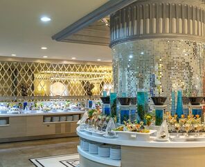 Royal Alhambra Palace 5*
