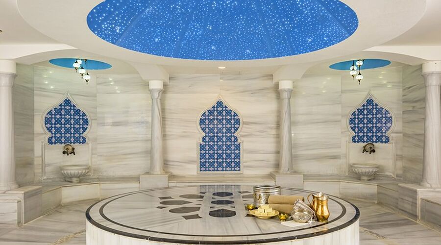 Royal Alhambra Palace 5*
