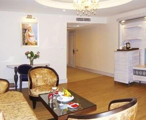 Royal Alhambra Palace 5*
