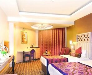 Royal Alhambra Palace 5*