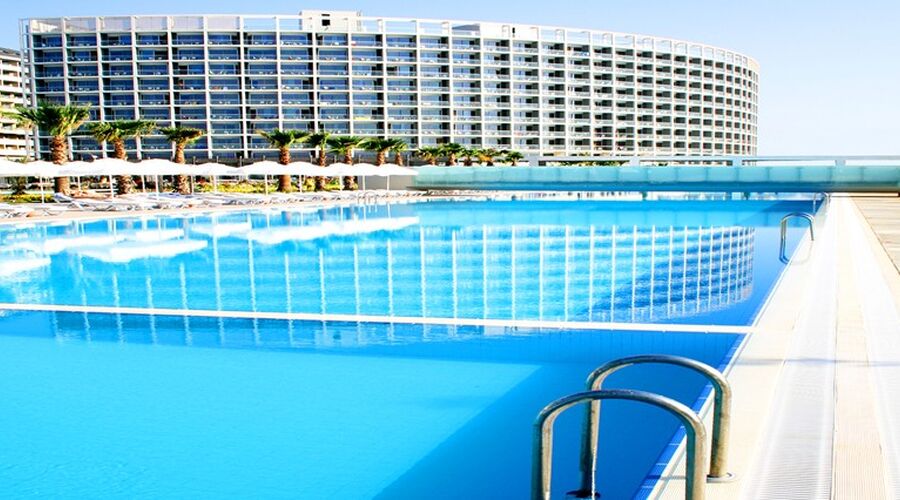 Crystal Centro Lara 5*
