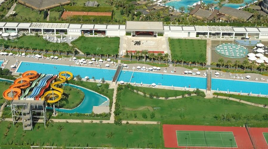 Crystal Centro Lara 5*