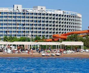 Crystal Centro Lara 5*
