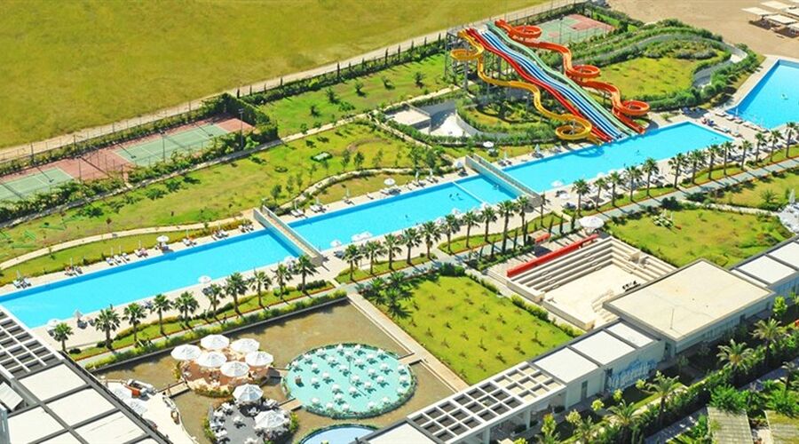 Crystal Centro Lara 5*