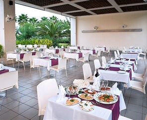 Crystal Centro Lara 5*