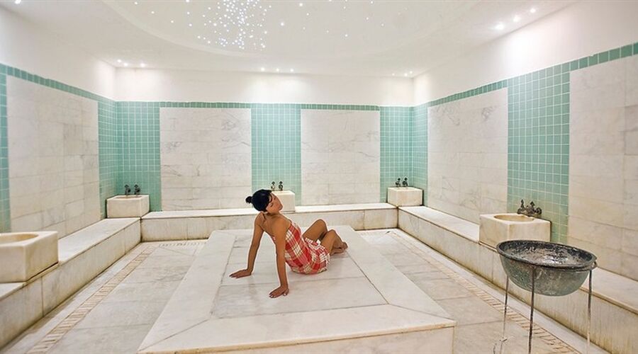 Crystal Centro Lara 5*