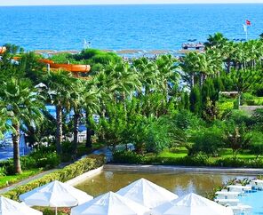 Crystal Centro Lara 5*