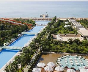 Crystal Centro Lara 5*