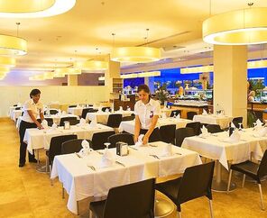 Crystal Centro Lara 5*