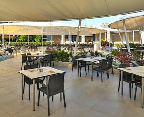 Crystal Centro Lara 5*