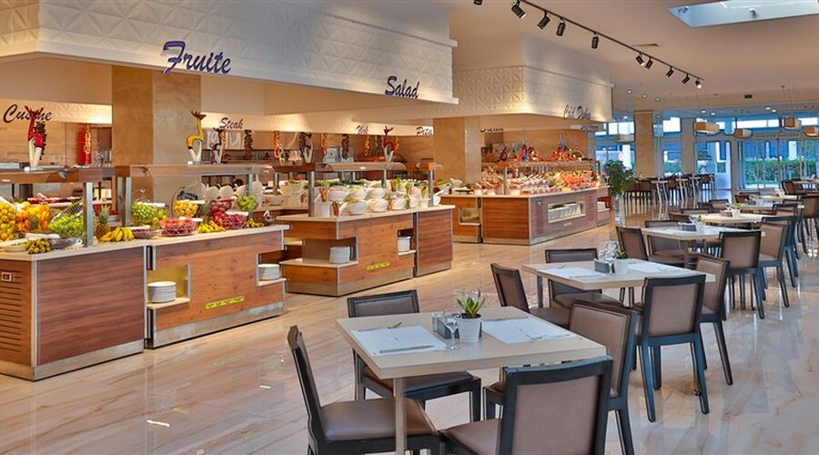 Crystal Centro Lara 5*