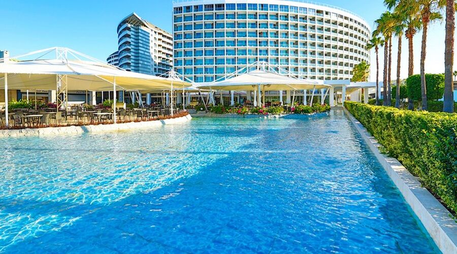 Crystal Centro Lara 5*