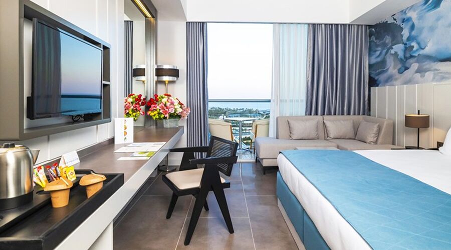 Crystal Centro Lara 5*