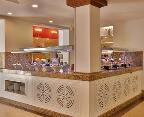 Crystal Tat Beach Golf Resort & Spa 5*