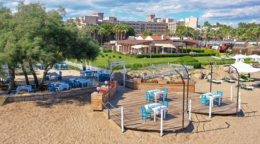 Crystal Tat Beach Golf Resort & Spa 5*