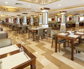 Crystal Tat Beach Golf Resort & Spa 5*