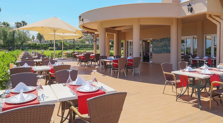 Crystal Tat Beach Golf Resort & Spa 5*