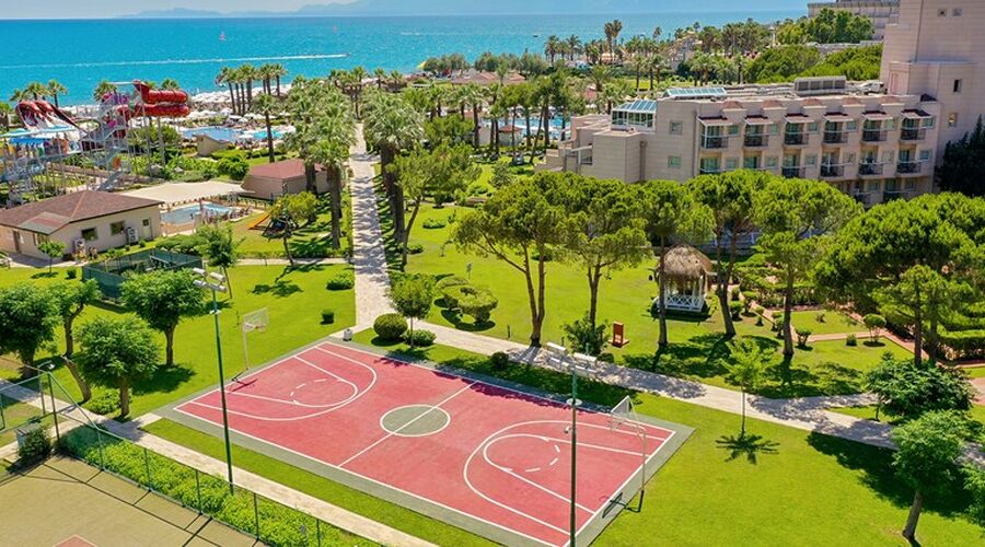 Crystal Tat Beach Golf Resort & Spa 5*