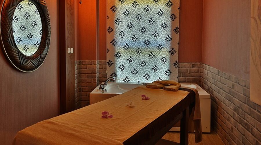 Crystal Tat Beach Golf Resort & Spa 5*